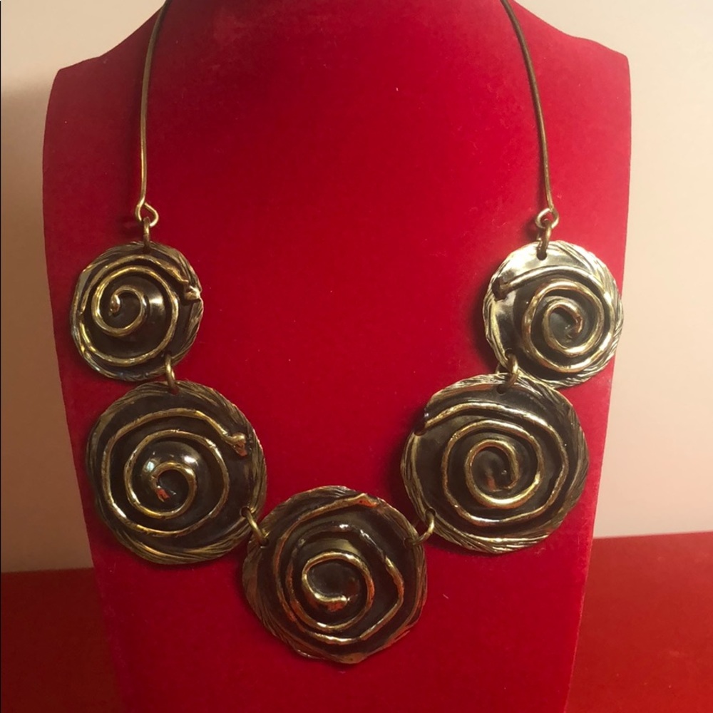 ⚡️STATEMENT NECKLACE